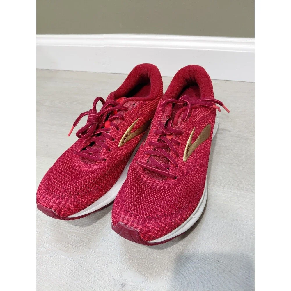 Size 10 - Brooks Revel 3 Red Teaberry Gold 120302-1B-694 Women's Sneakers